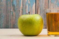 Польза и вред яблочно-апельсинового сока, состав, приготовление Сок из яблок и апельсинов
